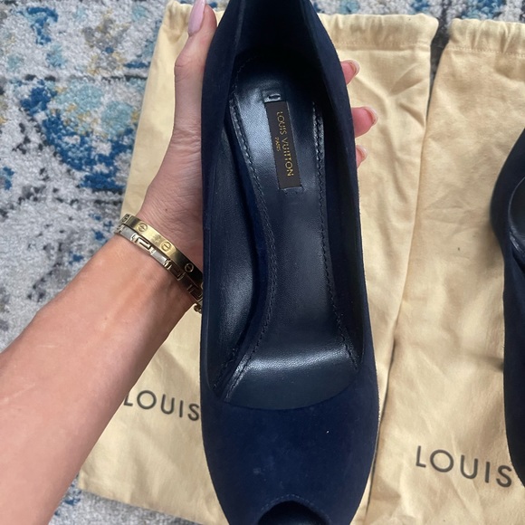 Louis Vuitton Lock Platform Peep Toe Pump in Navy size 38.5 - Picture 6 of 10
